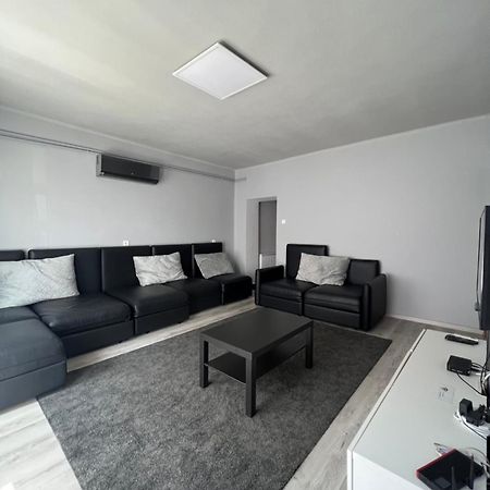 Hullam Apartman بالاتوليلّي المظهر الخارجي الصورة