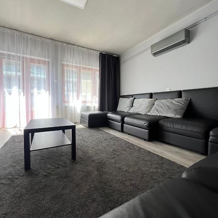 Hullam Apartman بالاتوليلّي المظهر الخارجي الصورة