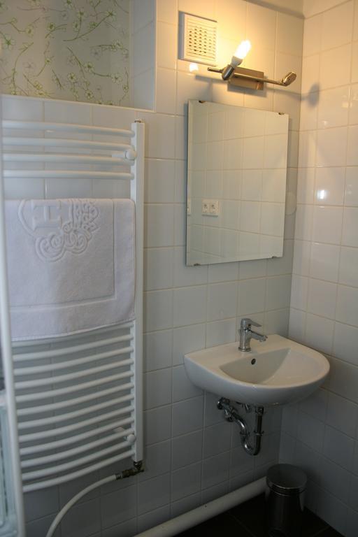 Hullam Apartman بالاتوليلّي الغرفة الصورة