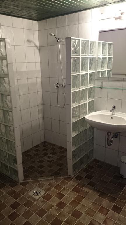 Hullam Apartman بالاتوليلّي الغرفة الصورة