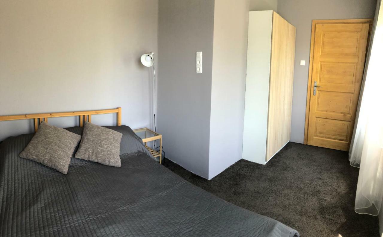 Hullam Apartman بالاتوليلّي المظهر الخارجي الصورة