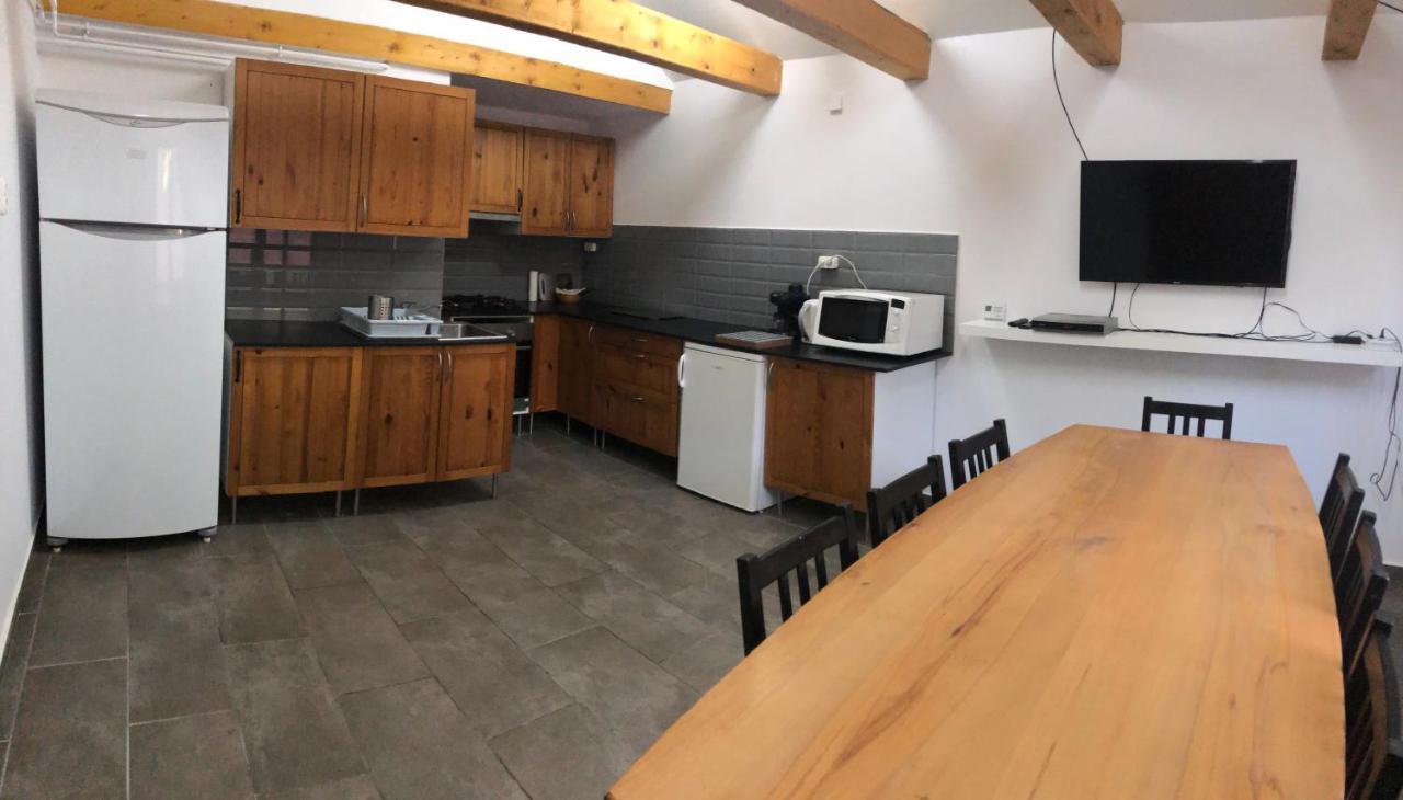 Hullam Apartman بالاتوليلّي المظهر الخارجي الصورة